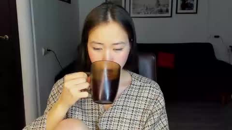 Ginny online show from 23, 2, 2025