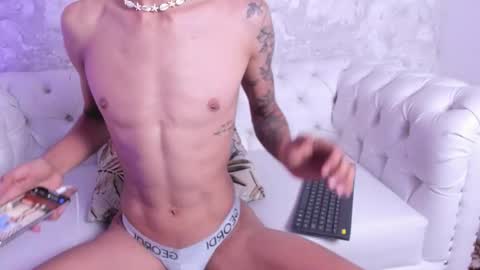 Gio Carangi online show from 3, 2, 2026