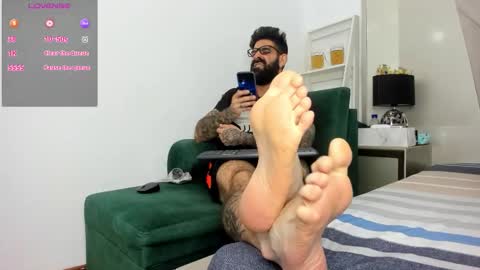 Snapshot of gio_lorenz chatting on 2, 10, 2025 gio_lorenz online show from 2, 10, 2025