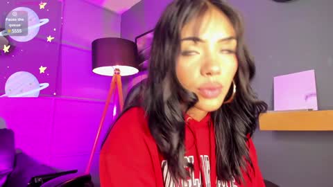 Giovanna  online show from 18, 1, 2025