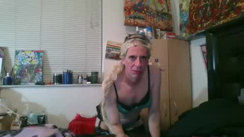 giovanni131971 online show from 4, 4, 2026