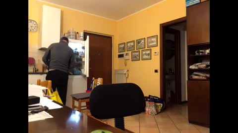 Snapshot of giovanni_1964 chatting on 12, 4, 2026 giovanni_1964 online show from 12, 4, 2026