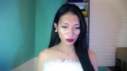 Snapshot of girl4uvanessaxxx chatting on 1, 8, 2026 Vanessa online show from 1, 8, 2026