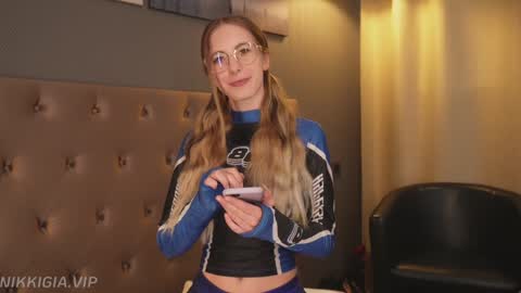 Nikki online show from 12, 10, 2025