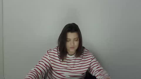 girl_leya online show from 4, 10, 2025