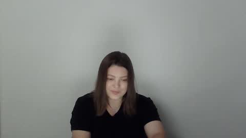 girl_leya online show from 11, 10, 2025