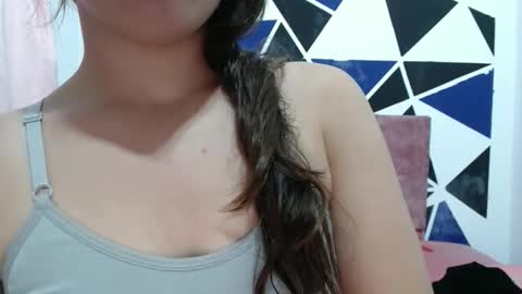 Snapshot of girl_princess18 chatting on 22, 11, 2025 girl_princess18 online show from 22, 11, 2025