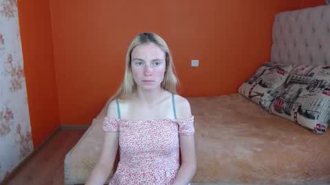 Snapshot of girl_summer97 chatting on 21, 9, 2025 Katia online show from 21, 9, 2025
