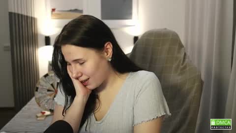 Kristin  online show from 27, 2, 2025