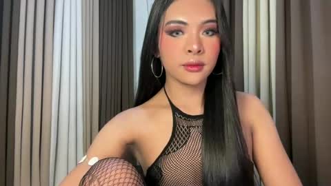 Snapshot of girlcock_dominantfucker chatting on 4, 7, 2026 queen ronna online show from 4, 7, 2026