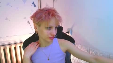 Seniya online show from 4, 3, 2026