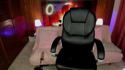 Snapshot of girlmia07 chatting on 4, 2, 2026 Isabella online show from 4, 2, 2026