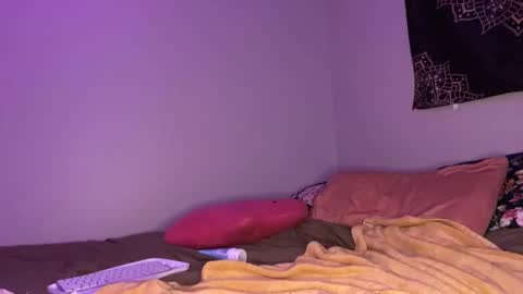 Snapshot of girlofurdreamsxxxxox chatting on 7, 1, 2026 Camille online show from 7, 1, 2026