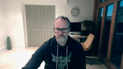 girlsandbikes online show from 10, 1, 2025