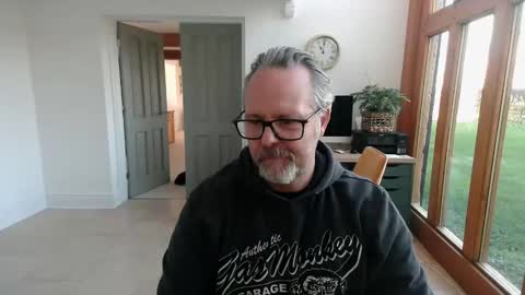 girlsandbikes online show from 14, 1, 2025