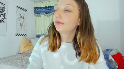 Maze    Thumbs up online show from 27, 12, 2024