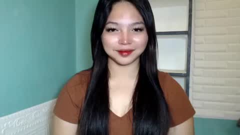 Rhaine online show from 22, 10, 2025