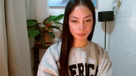 Snapshot of girlwhobelieveinmagic chatting on 9, 1, 2025 Callmenor online show from 9, 1, 2025