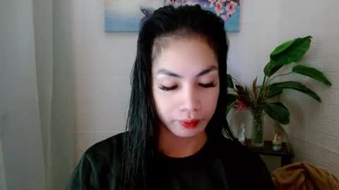 Snapshot of girlwhobelieveinmagic chatting on 7, 3, 2025 Callmenor online show from 7, 3, 2025