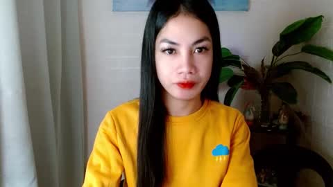 Snapshot of girlwhobelieveinmagic chatting on 10, 3, 2025 Callmenor online show from 10, 3, 2025