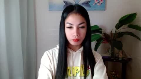 Snapshot of girlwhobelieveinmagic chatting on 10, 3, 2025 Callmenor online show from 10, 3, 2025