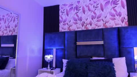     online show from 1, 3, 2025