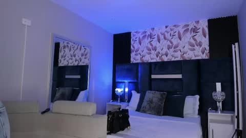     online show from 23, 3, 2026