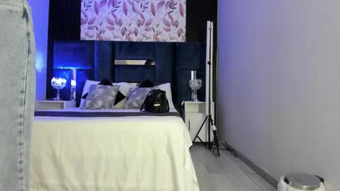     online show from 27, 3, 2026