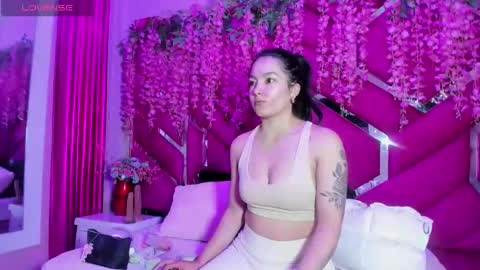 gisell_squirt online show from 6, 4, 2026