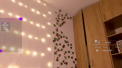 GiuliaCash online show from 4, 12, 2025