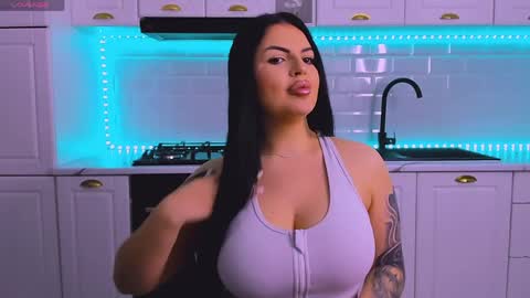 Giulia online show from 19, 3, 2026