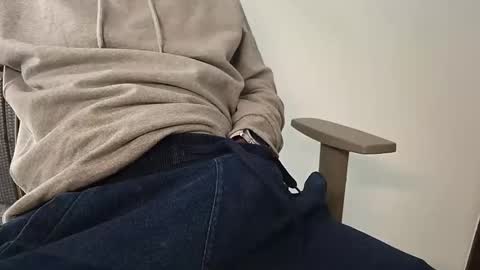 gjustaguym online show from 4, 4, 2026