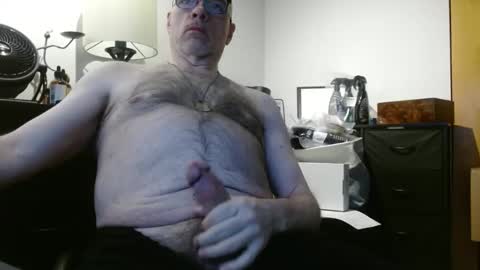 glaikind925958 online show from 10, 5, 2026