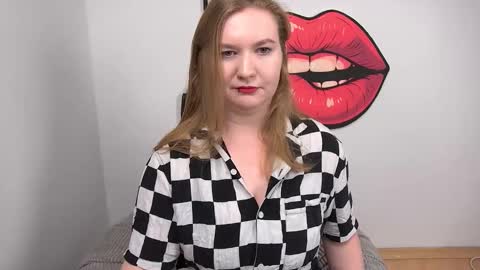 Nikki online show from 4, 10, 2025