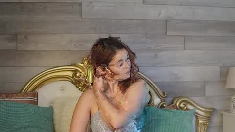 CharmingMom online show from 15, 12, 2024