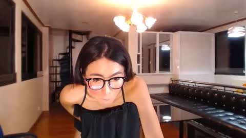 gleiahong online show from 21, 10, 2025