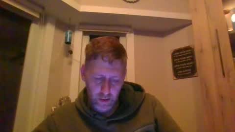 glekke89 online show from 5, 3, 2025