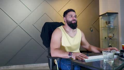 Matthew .. for short call me Matt online show from 25, 2, 2025