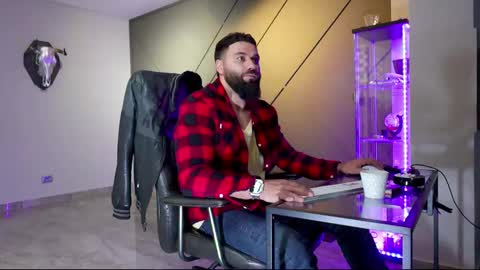 Matthew .. for short call me Matt online show from 10, 3, 2025