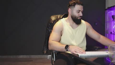 Matthew .. for short call me Matt online show from 25, 2, 2026