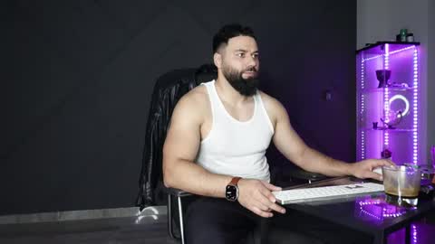 Matthew .. for short call me Matt online show from 14, 4, 2026