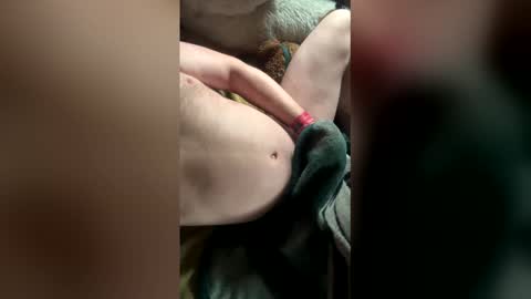 Snapshot of glitterballboy chatting on 22, 2, 2026 glitterballboy online show from 22, 2, 2026