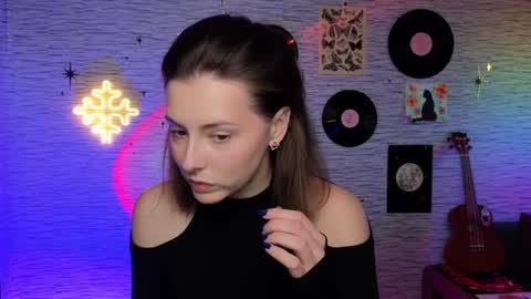 Snapshot of glo_lo chatting on 9, 12, 2024 Bye everybody Ill be online Monday December 2nd Saturday and Sunday off online show from 9, 12, 2024