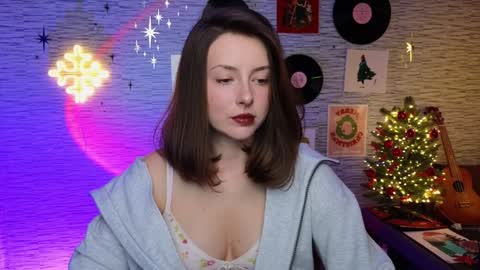 Snapshot of glo_lo chatting on 20, 1, 2025 Bye everybody Ill be online Monday December 2nd Saturday and Sunday off online show from 20, 1, 2025