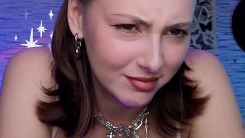 Snapshot of glo_lo chatting on 12, 3, 2025 Bye everybody Ill be online Monday December 2nd Saturday and Sunday off online show from 12, 3, 2025