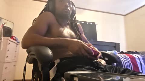 glomightyj online show from 12, 5, 2026