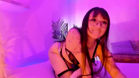 Mimi online show from 1, 10, 2025