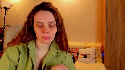 Gloria Wood online show from 5, 3, 2025