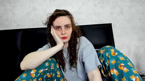 Gloria Wood online show from 13, 4, 2026