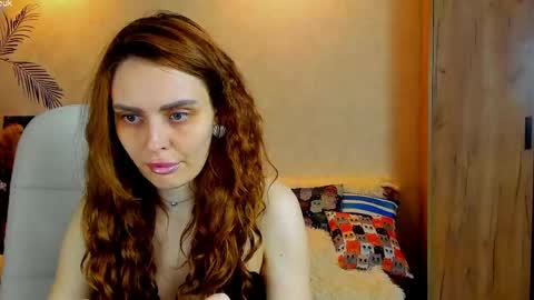 Gloria Wood online show from 9, 5, 2026